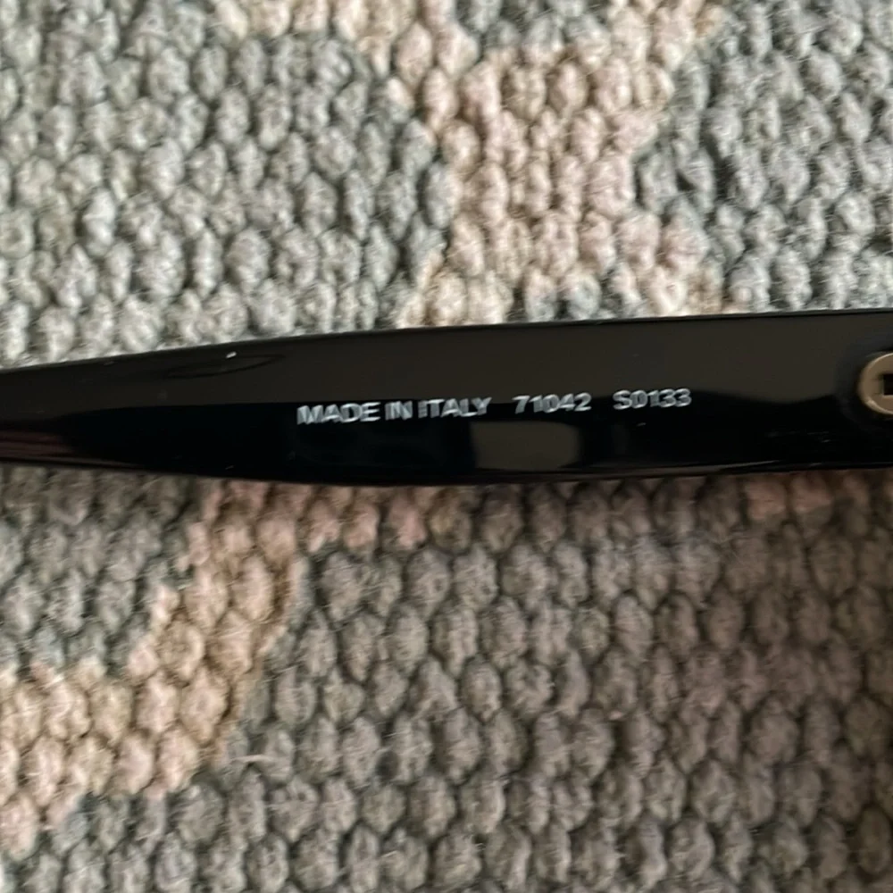 CHANEL 100% authentic